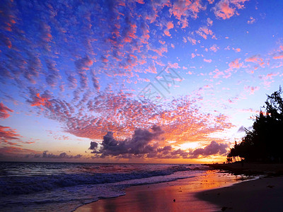 高清夕阳素材北美洲巴巴多斯海边的炫丽晚霞背景