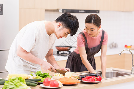 家庭生活厨房做饭切菜高清图片素材