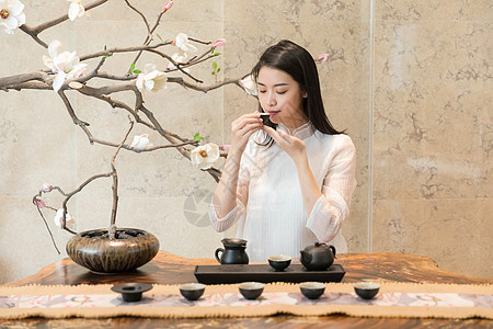 照片  |茶艺女性餐桌美女,照片  |女性布置烛光晚餐照片  |古风美女