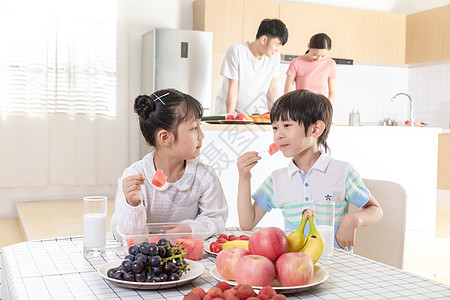 孩子健康饮食图片