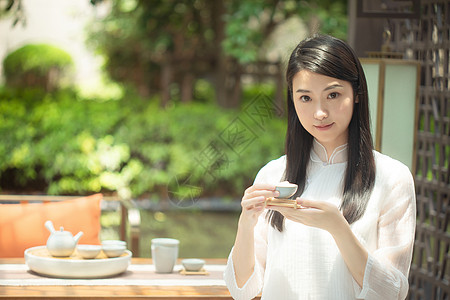 室外茶艺美女图片