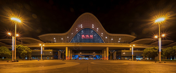 夜幕下的武汉高铁站夜景高清图片素材