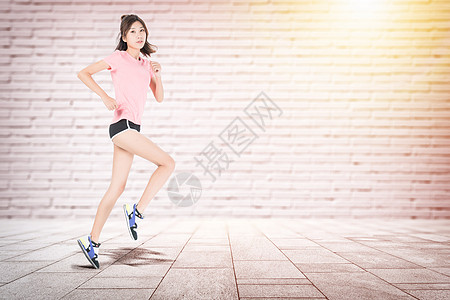 短裤美女美女跑步减肥设计图片