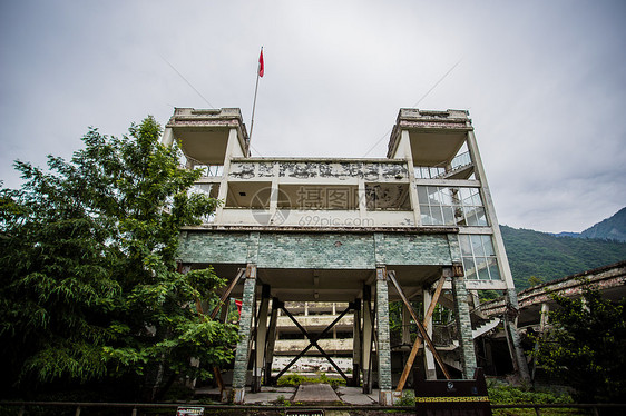 汶川地震遗址公园图片