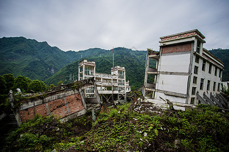 极限摩托车四川汶川地震遗址熊猫大道背景