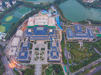 俯瞰湖北省博物馆建筑群背景