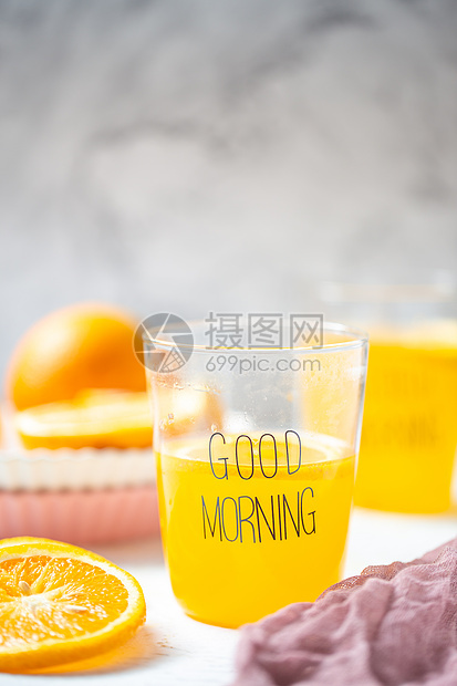 新鲜鲜榨橙汁图片