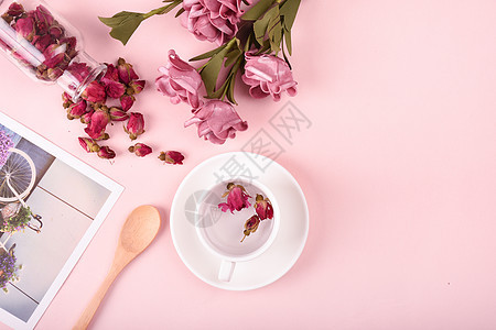 美容养颜的玫瑰花茶背景图片