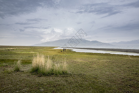 赛里木湖风光图片