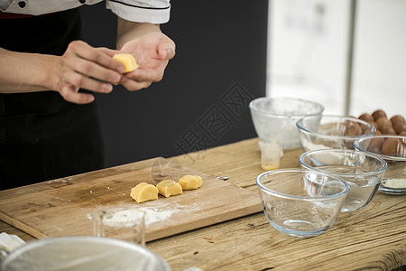 制作月饼美食 西式高清图片