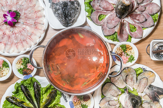生鱼片火锅