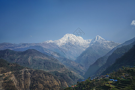 尼泊尔风景尼泊尔ABC徒步山路风光风景背景