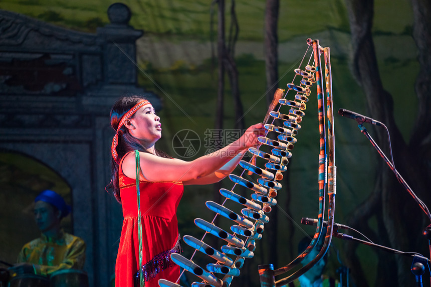 越南传统经典艺术表演竹排琴