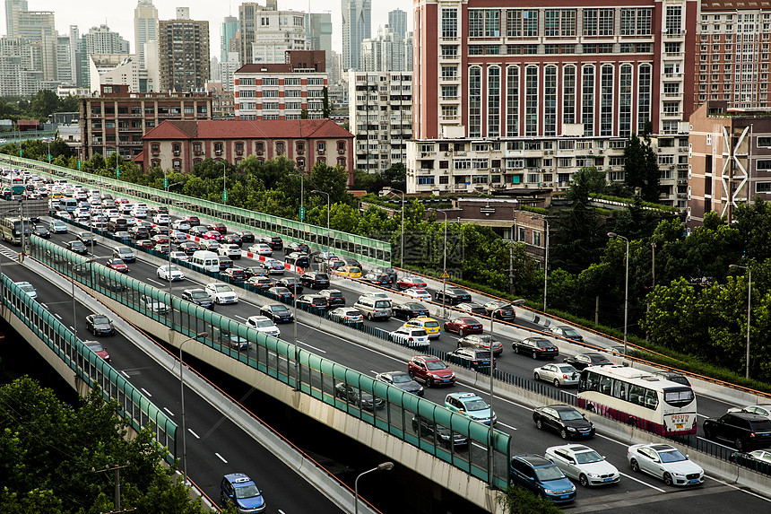 傍晚的高架道路交通繁忙高清图片下载 正版图片 摄图网 傍晚的高架道路交通繁忙高清图片下载 正版图片 摄图网