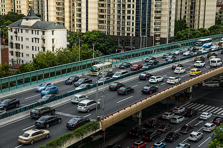 汽车公路展板傍晚的上海南北高架交通繁忙背景