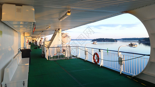船头甲板波罗的海邮轮芬兰航瑞典背景