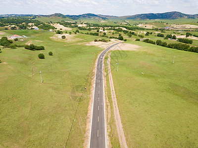 航拍乌兰布统公路图片