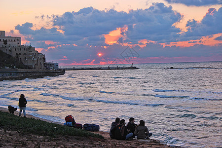 以色列特拉维夫地中海日落背景