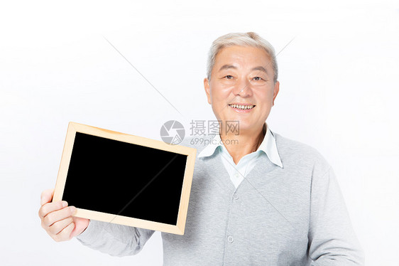 老年人与黑板图片