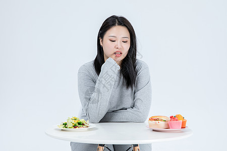 胖女生选择图片