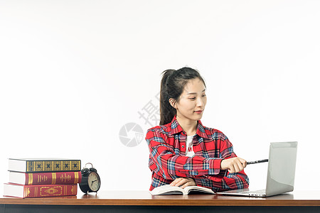 计算机知识女学生学习计算机背景