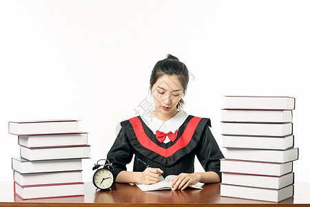 公共图书馆事业发展的喜与忧