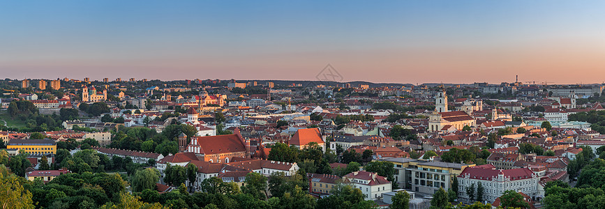 立陶宛首都维尔纽斯恢宏的城市全景图图片