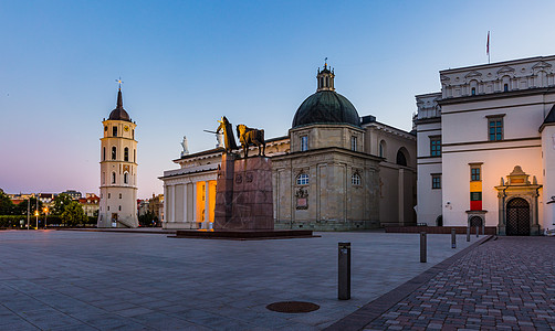 立陶宛首都维尔纽斯旅游景点维尔纽斯大教堂图片