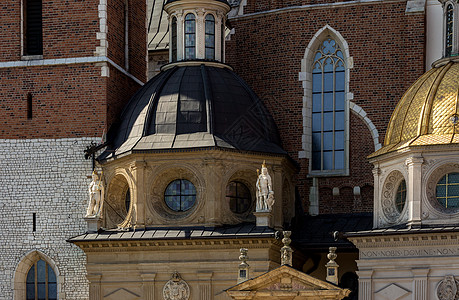 波兰克拉科夫旅游景点瓦维尔城堡建筑局部高清图片