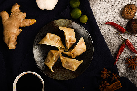 煎饺香菇猪肉煎饺高清图片