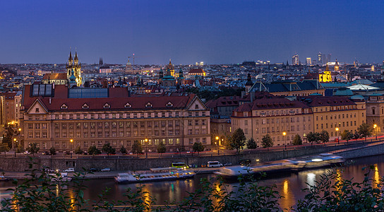 捷克布拉格夜景全景图图片