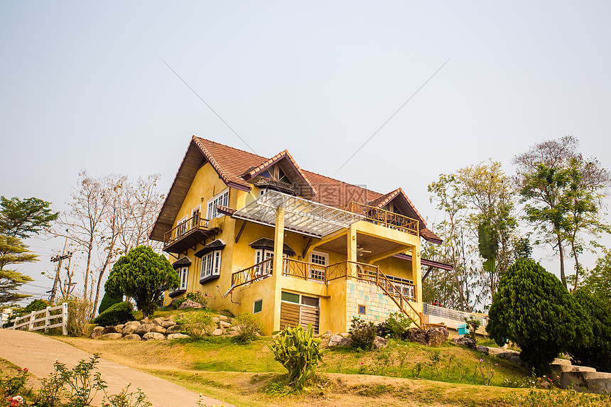 拜县黄色小屋图片