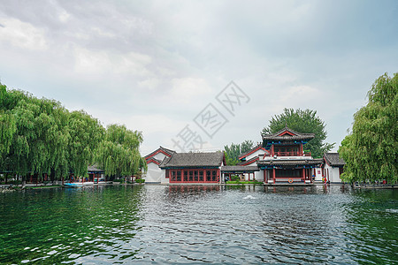 济南百脉泉风景区背景