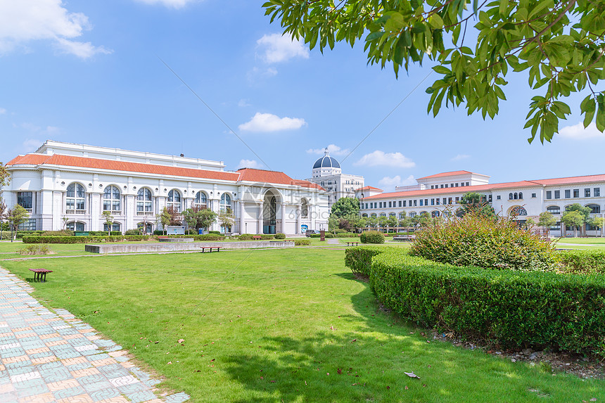 上海外国语大学教学楼图片