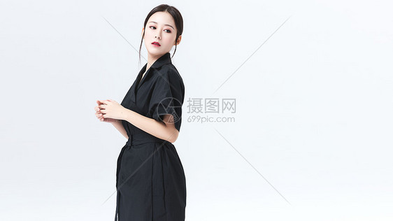 性冷淡美女服装图片