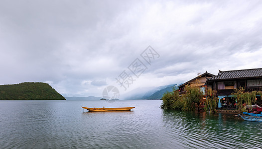 云南泸沽湖背景图片