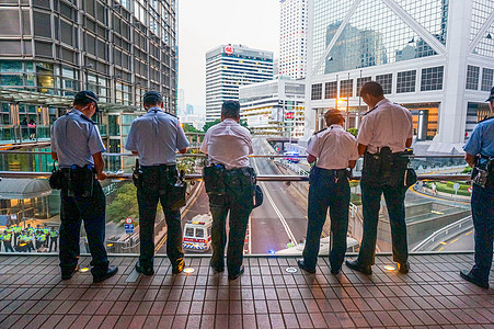 香港警察中环摩天轮高清图片