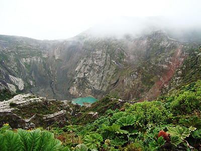 台湾旅行哥斯达黎加依拉苏火山口背景