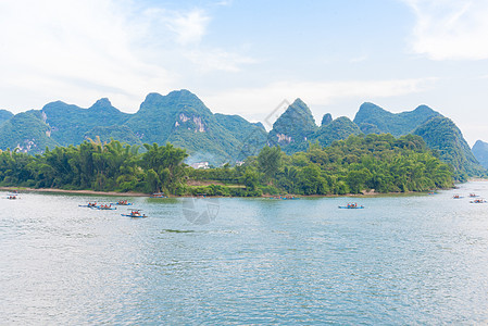 桂林阳朔漓江风光背景图片