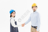 工程师合作握手图片