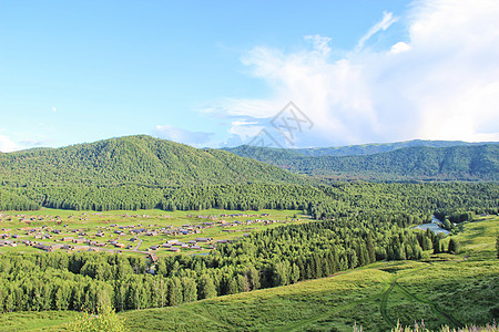新疆禾木村背景图片