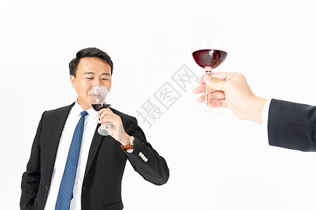 商务男士酒会饮酒背景图片