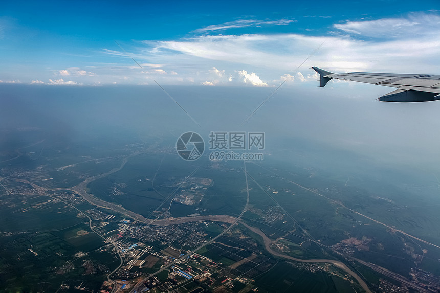 高空俯瞰大地图片