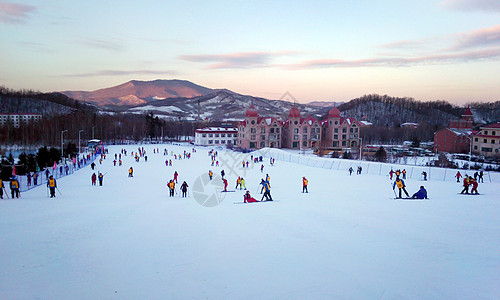 莲花山滑雪场哈尔滨亚布力滑雪场背景