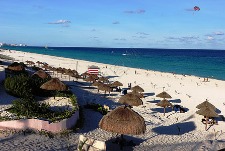 墨西哥尤卡坦半岛坎昆度假海滨图片