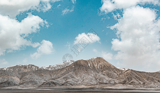 青海日月山背景图片