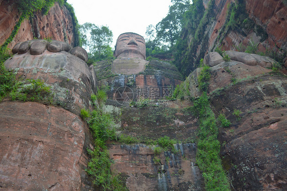 乐山大佛景区风景照图片