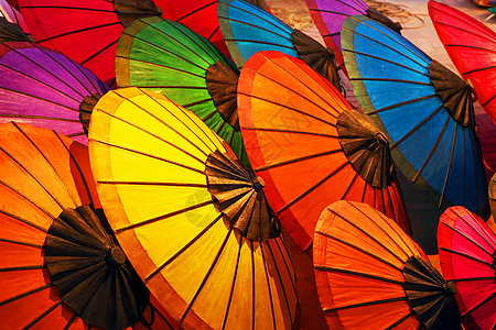 伞 颜色老挝手工艺品伞背景