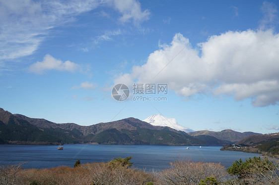 日本芦之湖风光图片