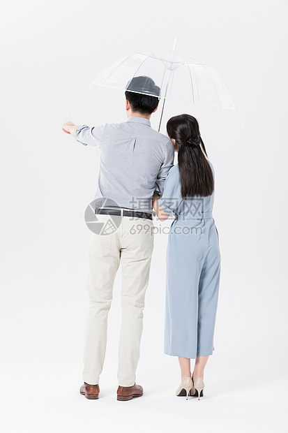 情侣夫妻甜蜜打伞撑伞图片